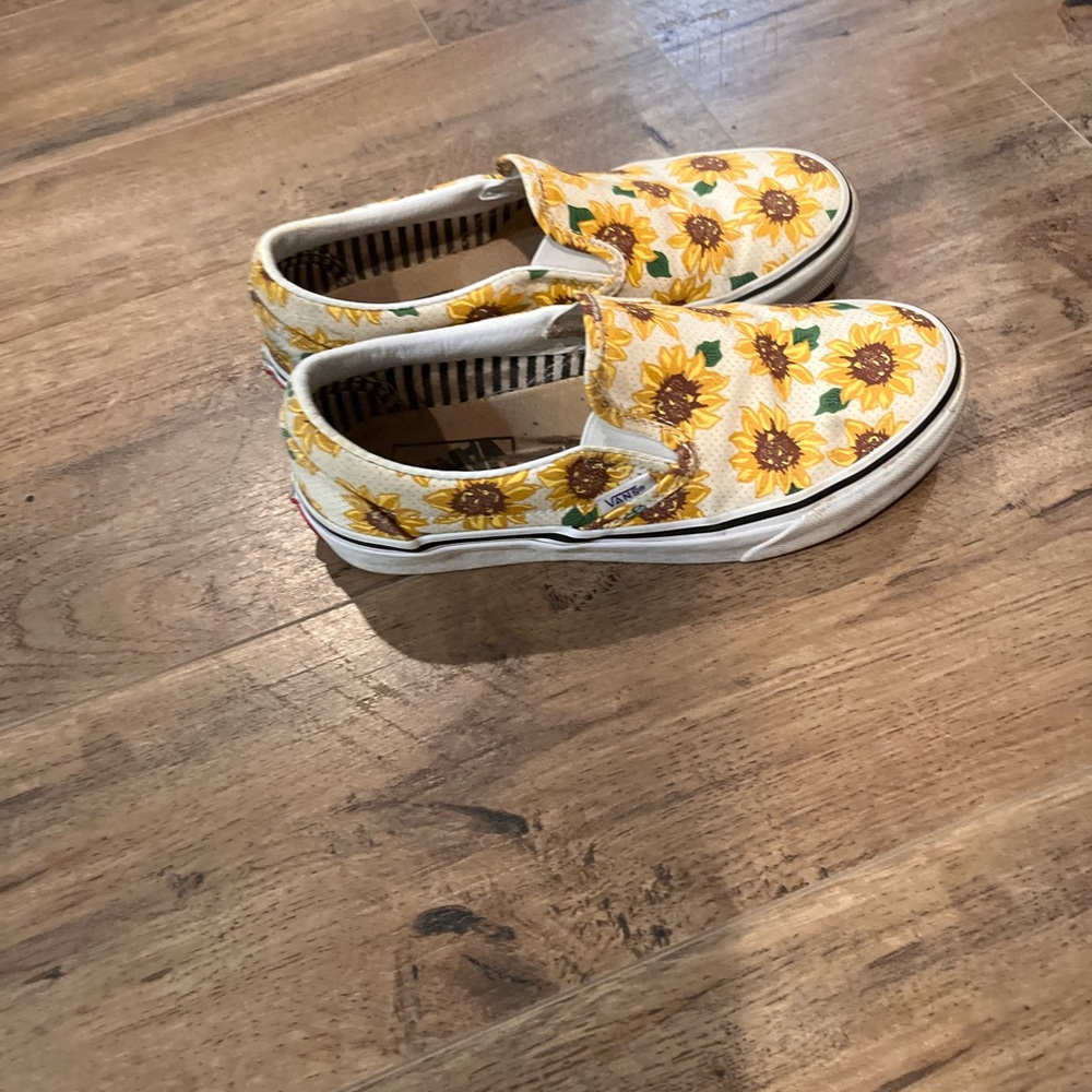 Girls vans